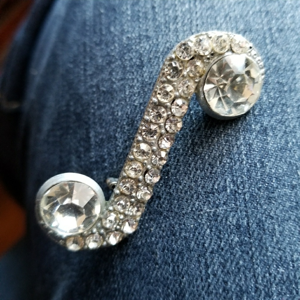 Relisted- Vintage rhinestone curlicue brooch silver tone pin - Picture 2 of 5